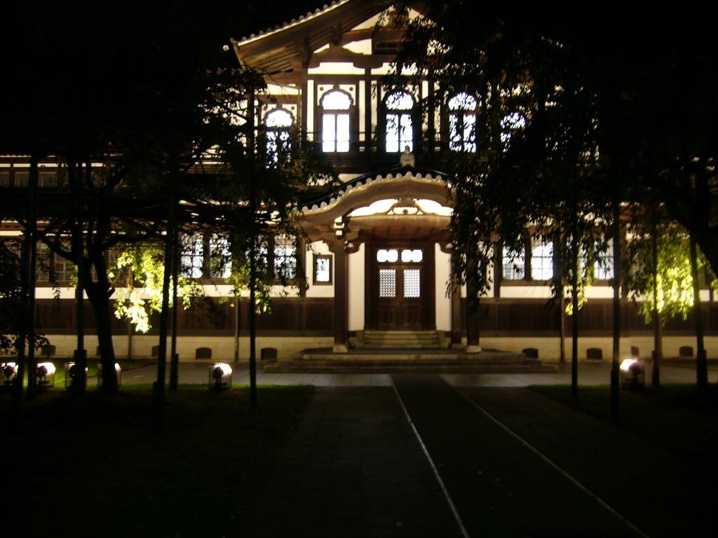 فندق نارَفي  كوتونويادو موساشينو المظهر الخارجي الصورة
